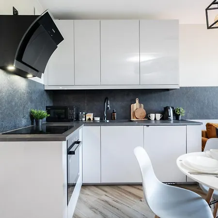 Superapart Wiktoryn 6 * Βαρσοβία